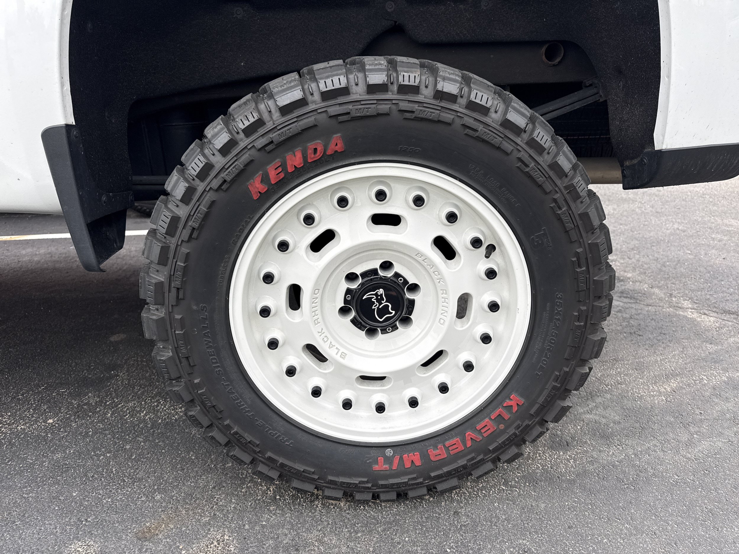 Used 2021 Chevrolet Silverado 1500 LT Trail Boss w/ Convenience Package II AWD/4WD image 12