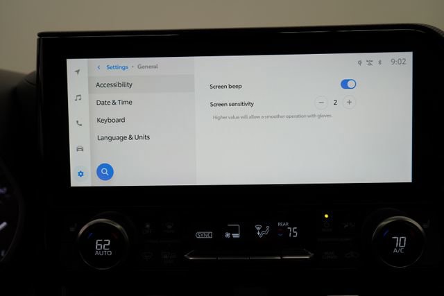 Used 2023 Toyota Highlander XSE image 35