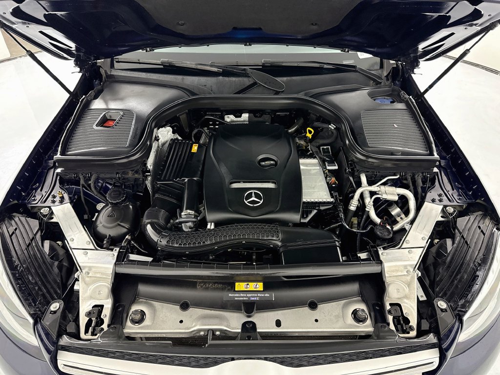 Used 2018 Mercedes-Benz GLC 300 image 29
