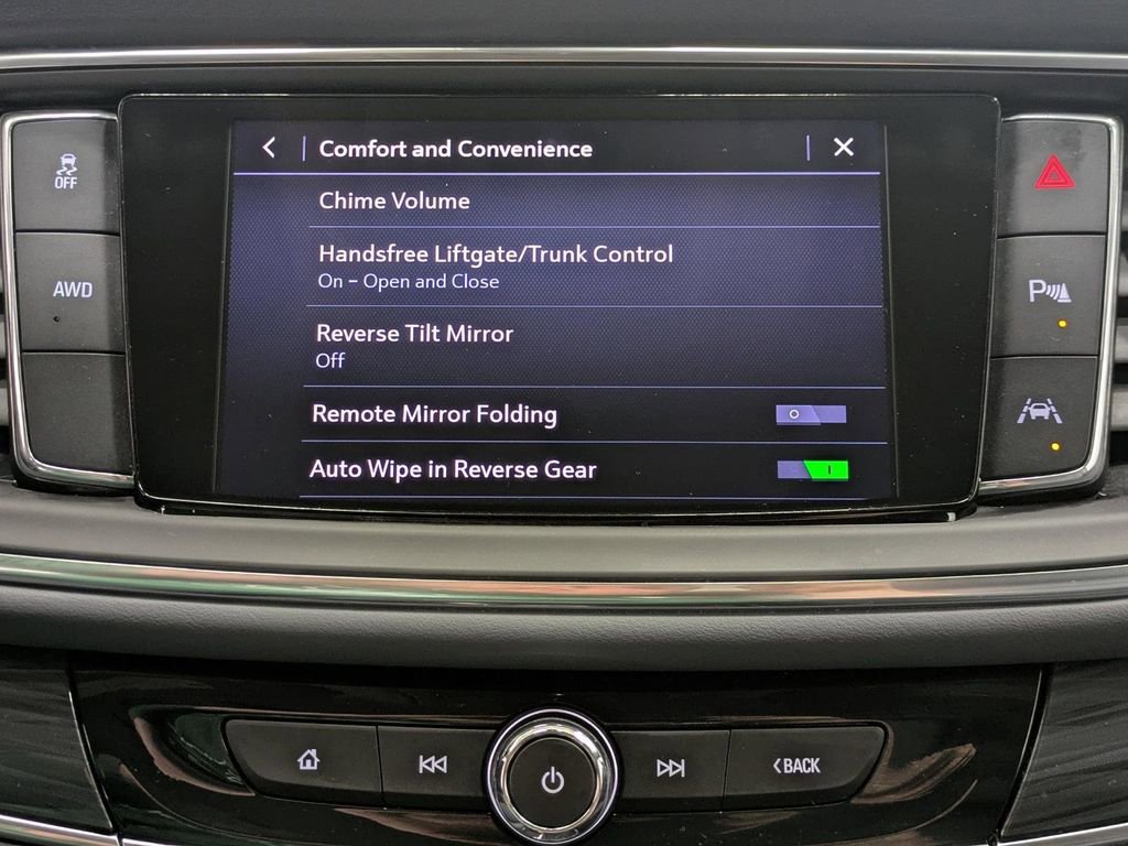 Used 2021 Buick Enclave Premium w/ Sun and Sites Package image 9