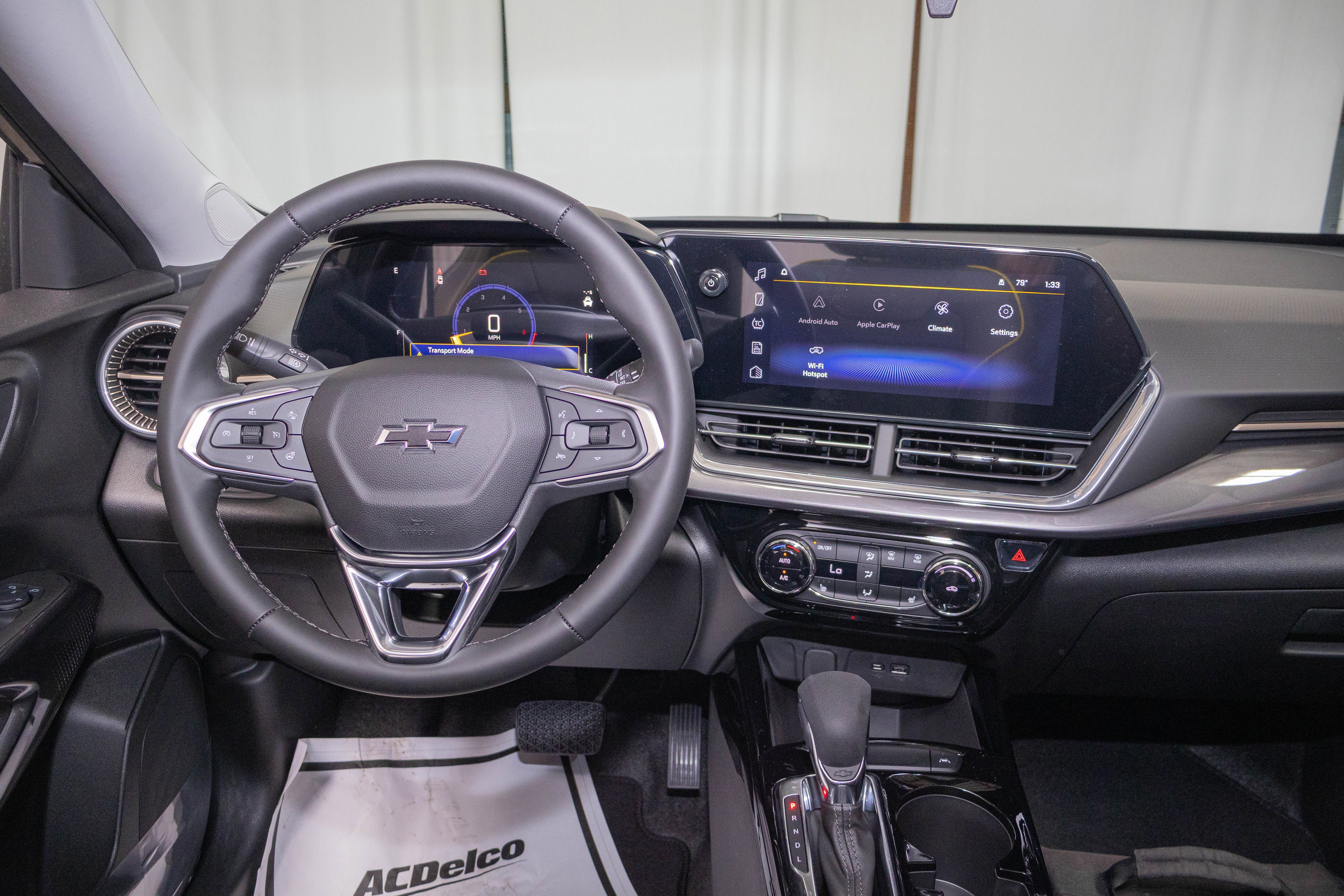 New 2026 Chevrolet Trax ACTIV w/ Driver Confidence Package FWD image 8