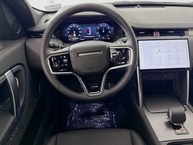 New 2026 Land Rover Discovery Sport Landmark image 24