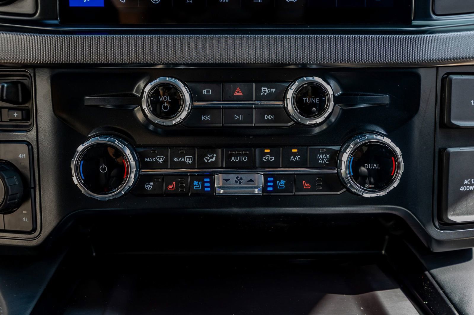 Used 2026 Ford F350 Platinum image 27