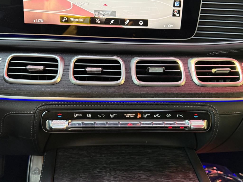 Used 2023 Mercedes-Benz Maybach GLS 600 4MATIC image 27