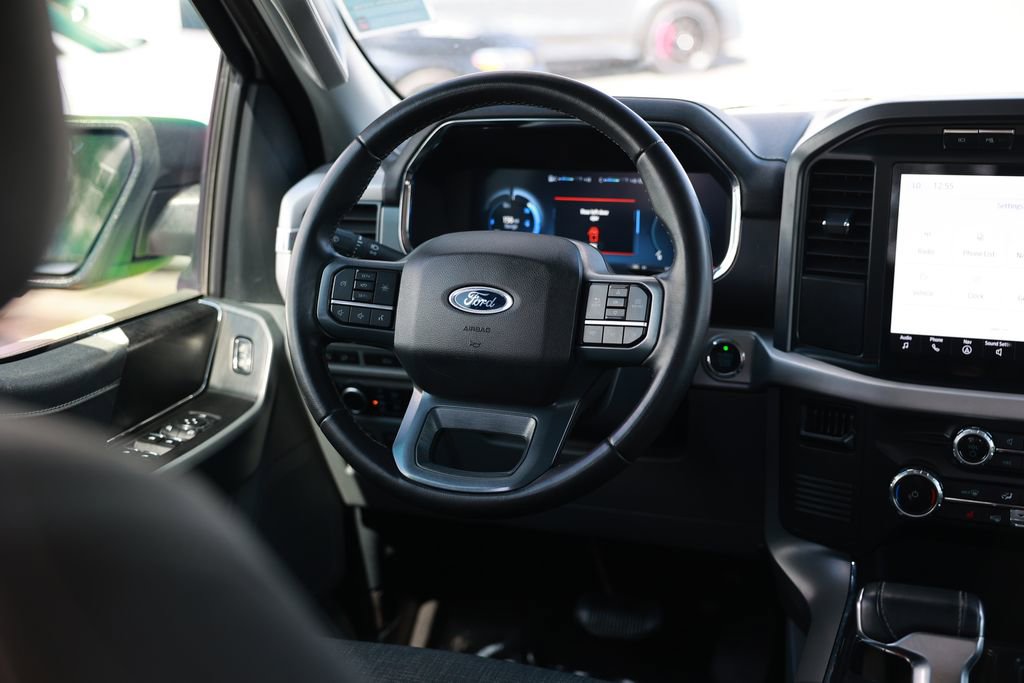 Used 2023 Ford F150 Lightning XLT image 26