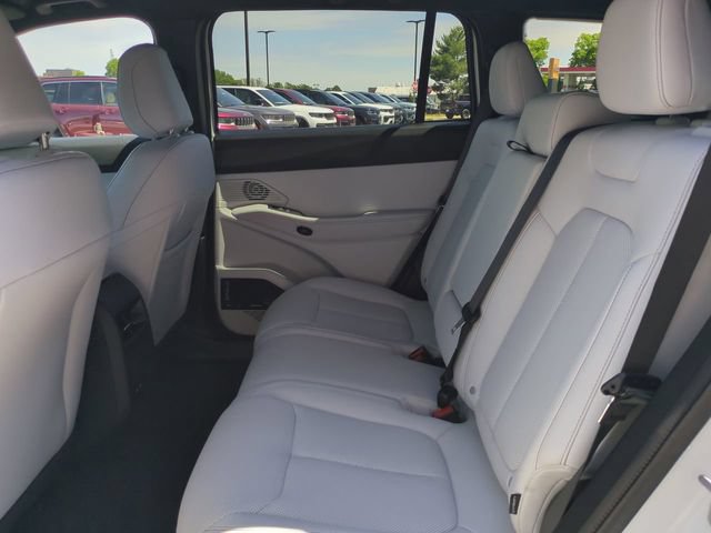 New 2026 Jeep Cherokee Limited AWD/4WD image 14