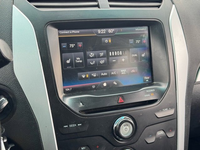 Used 2013 Ford Explorer XLT image 31