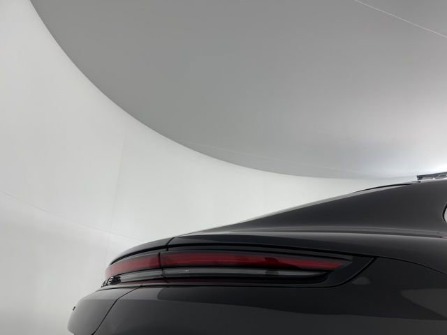 New 2026 Porsche Panamera image 7