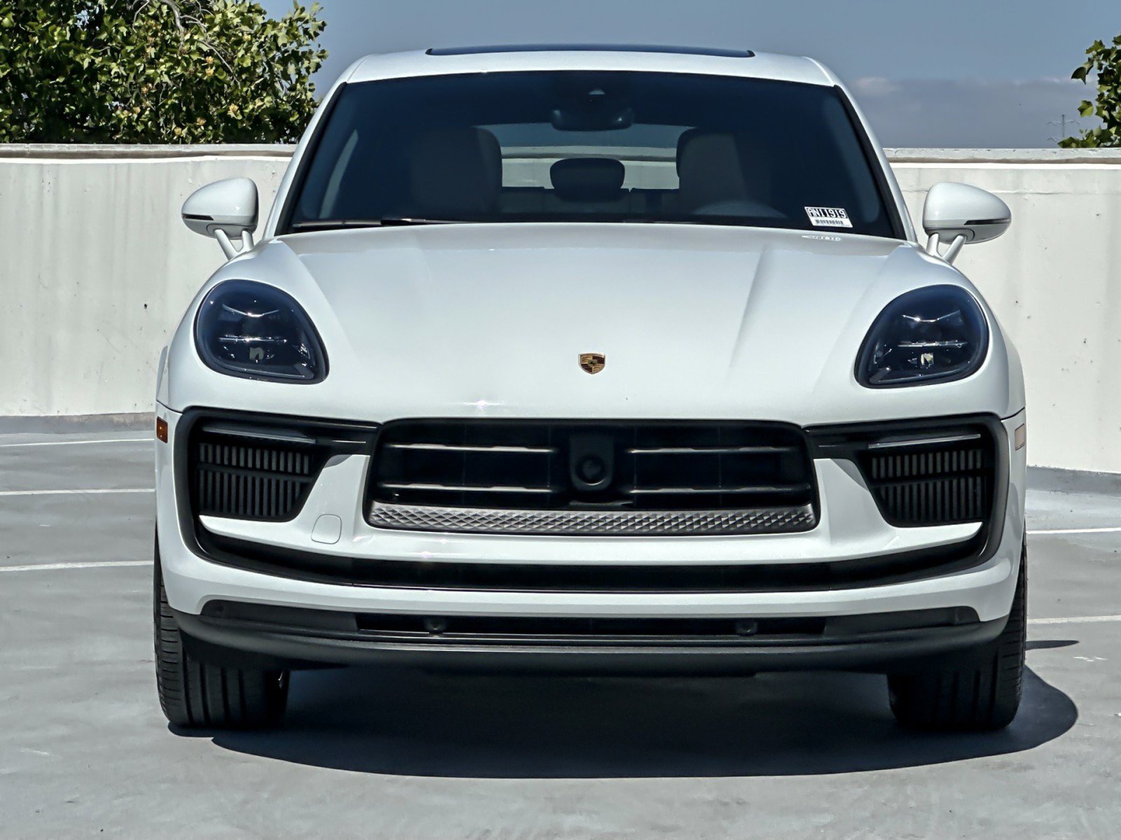 Used 2023 Porsche Macan S AWD/4WD image 11