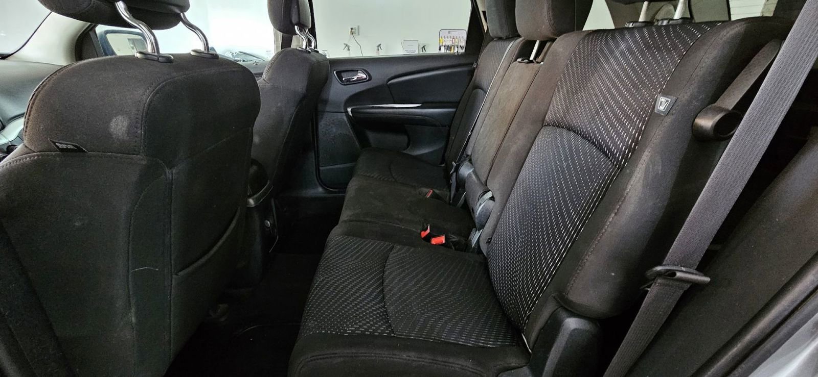 Used 2017 Dodge Journey SXT FWD image 16
