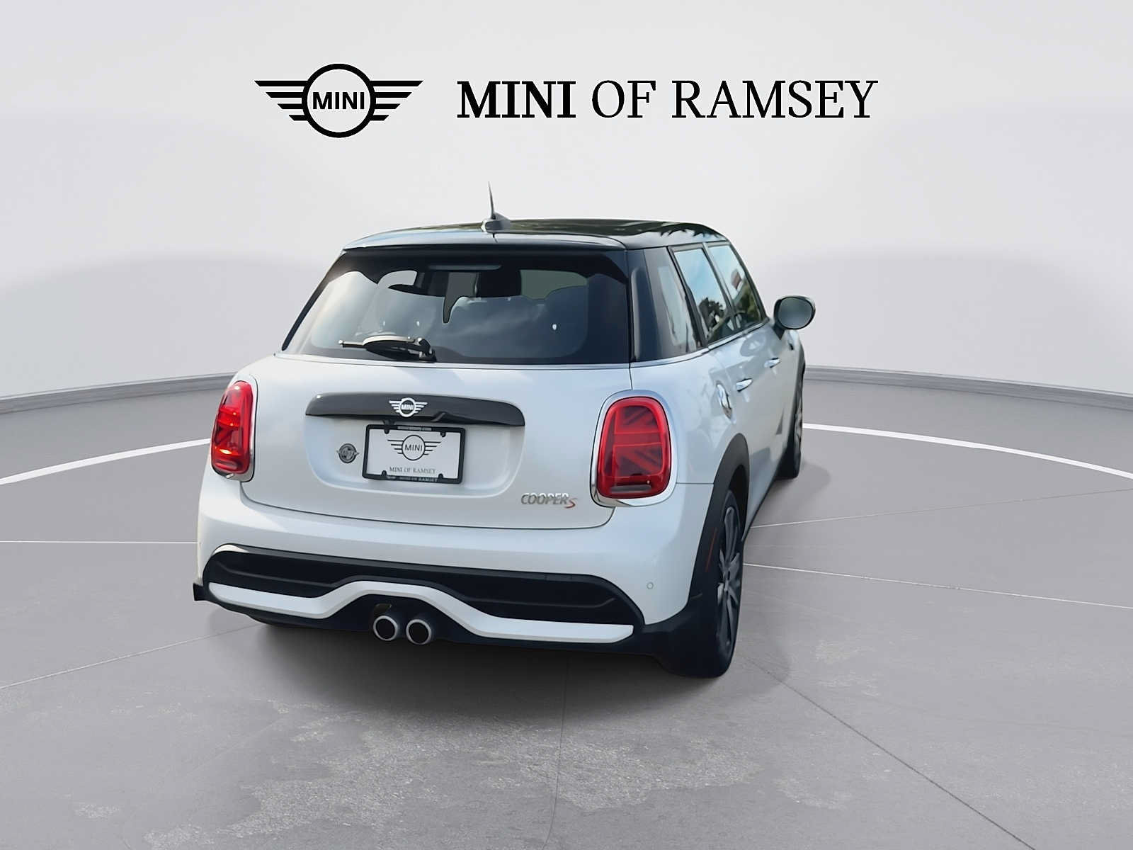 Used 2024 MINI Cooper S FWD image 7