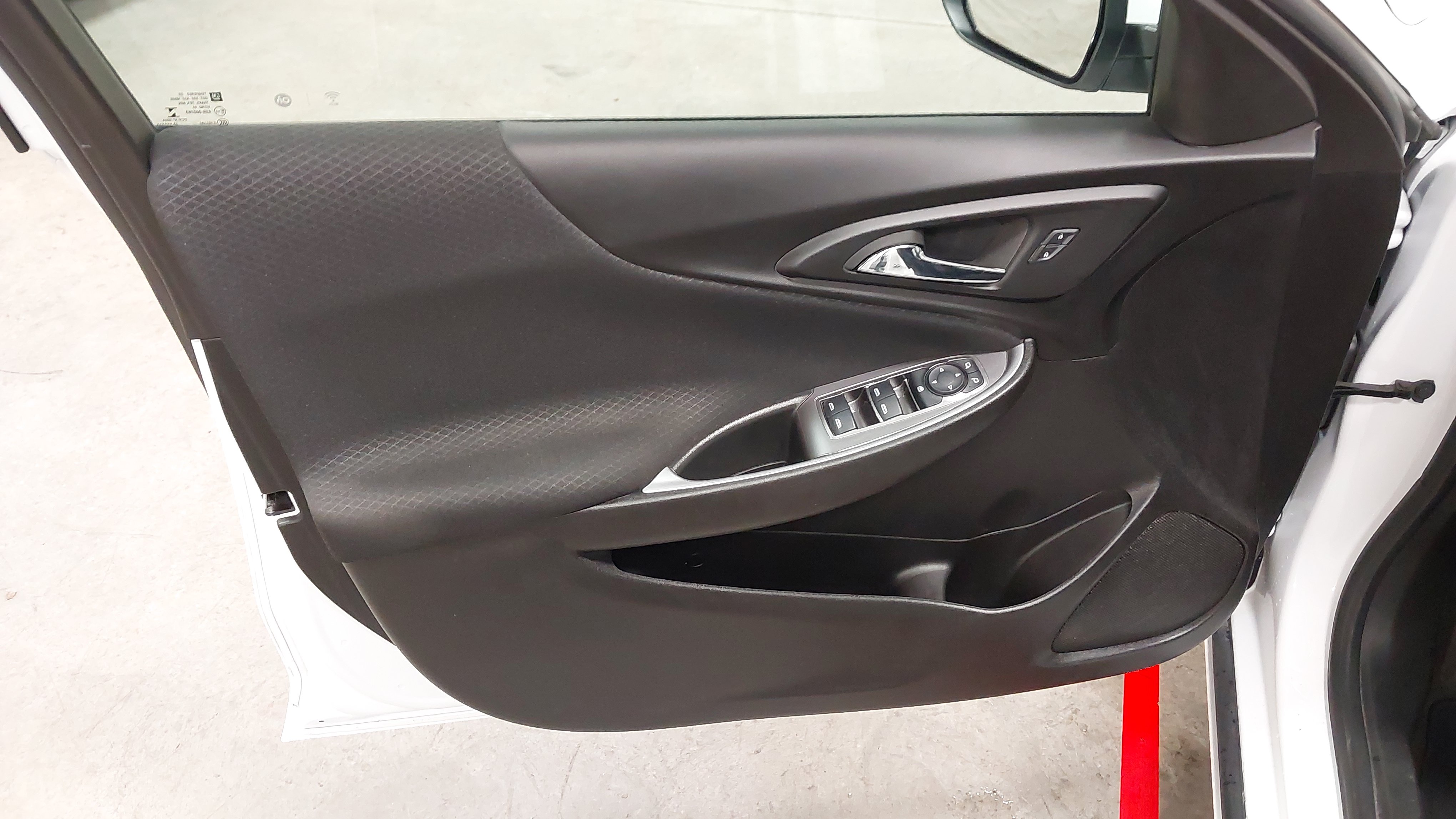Used 2024 Chevrolet Malibu LS FWD image 24