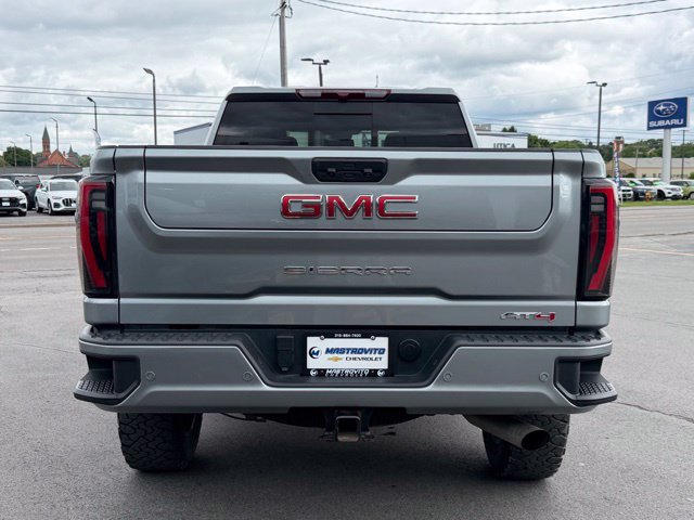 Used 2024 GMC Sierra 2500 AT4 AWD/4WD image 6