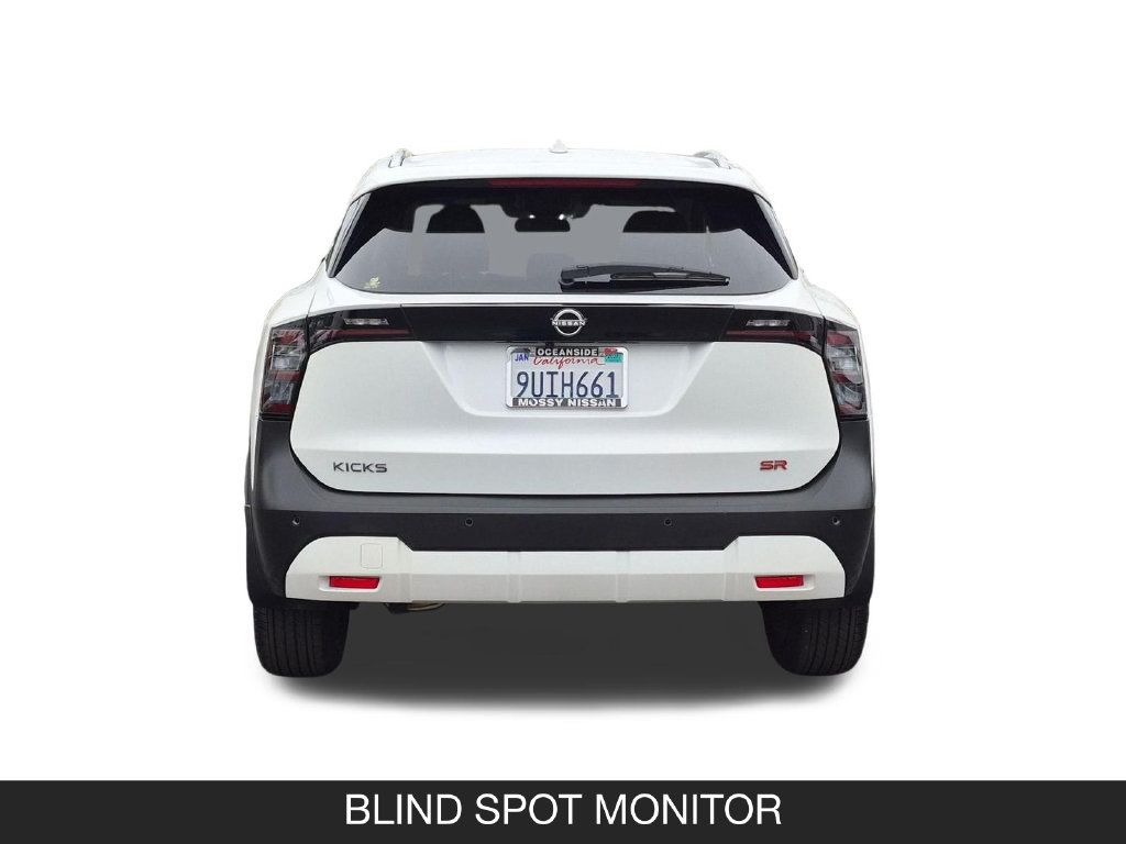 Certified 2025 Nissan Kicks SR FWD image 8