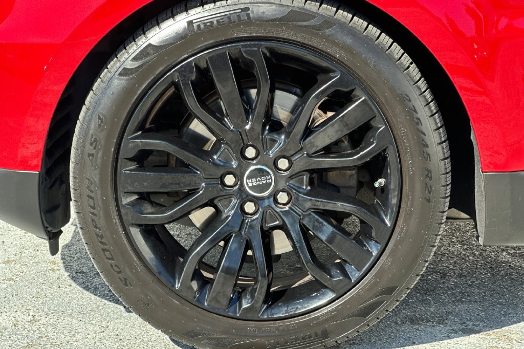 Used 2017 Land Rover Range Rover Sport SE AWD/4WD image 26