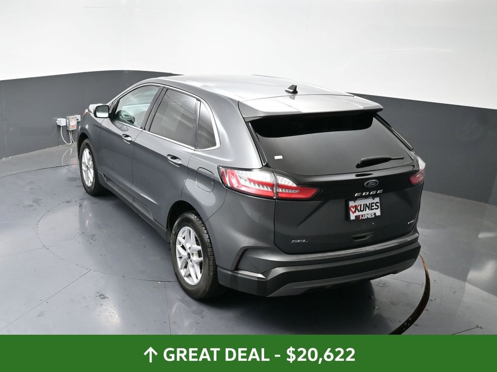 Used 2024 Ford Edge SEL image 51