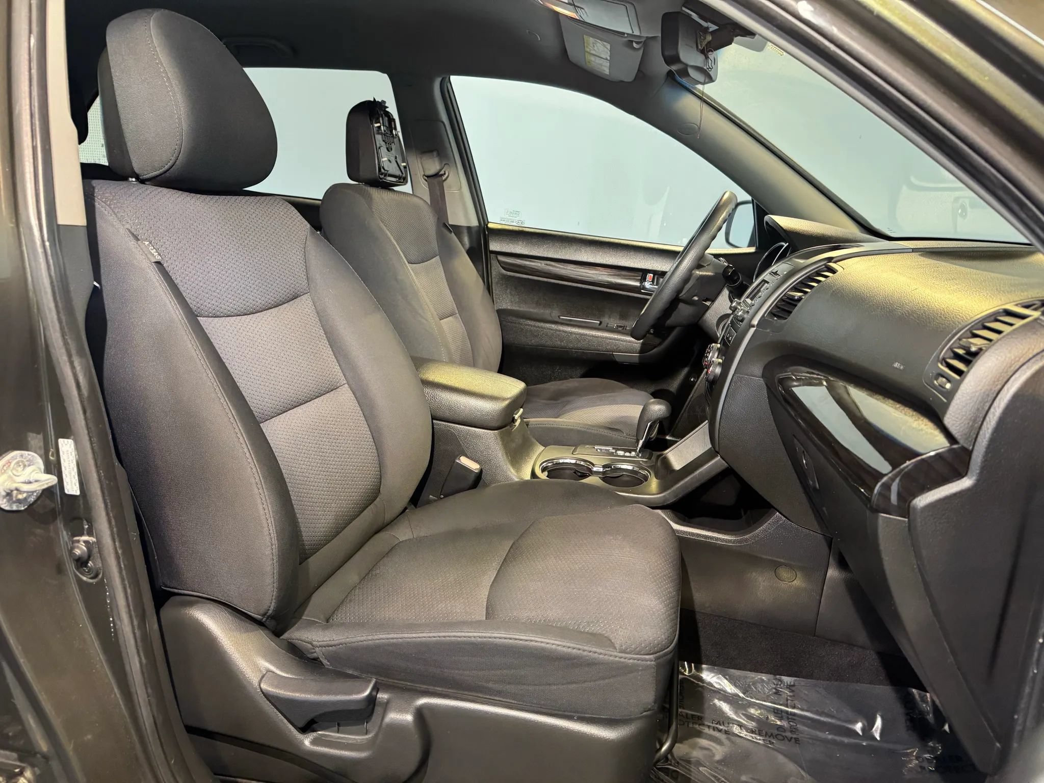 Used 2011 Kia Sorento 2WD w/ Convenience Pkg image 20