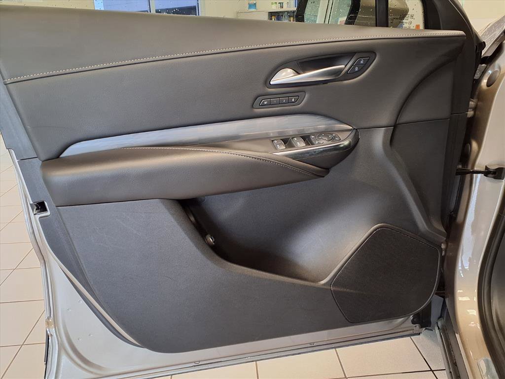 Certified 2025 Cadillac XT4 Premium Luxury image 22