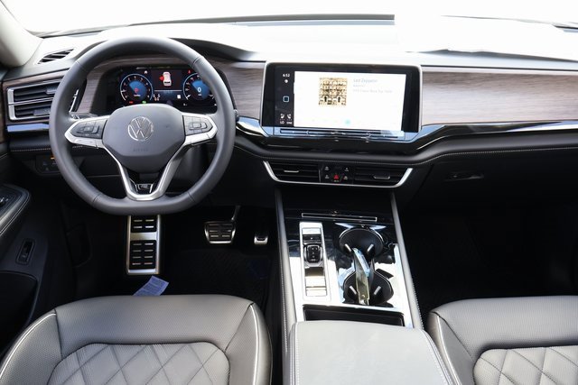 New 2026 Volkswagen Atlas SEL Premium R-Line image 14