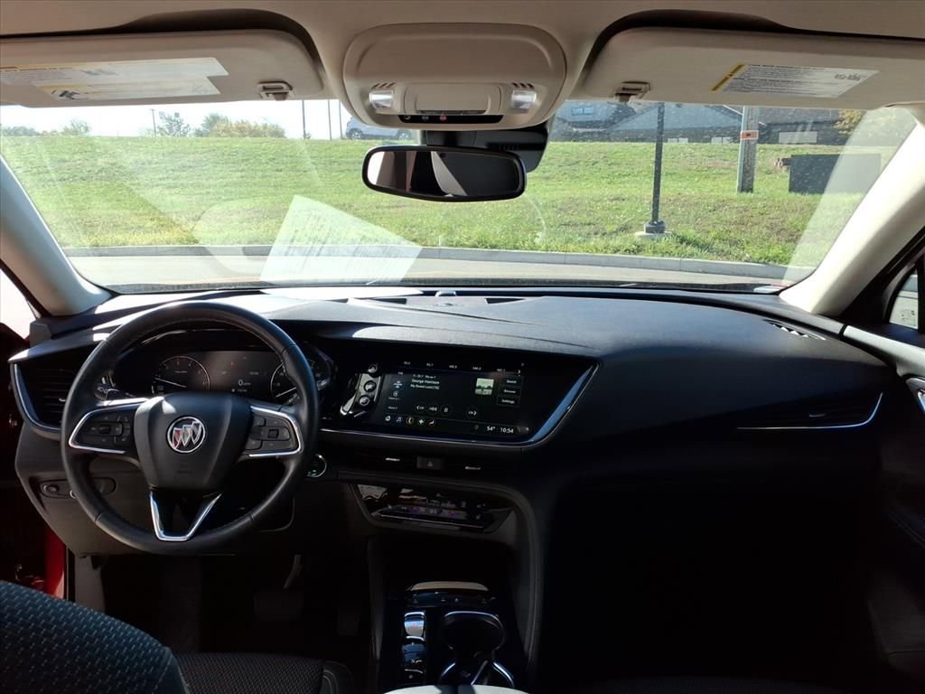 Used 2022 Buick Envision Preferred image 26