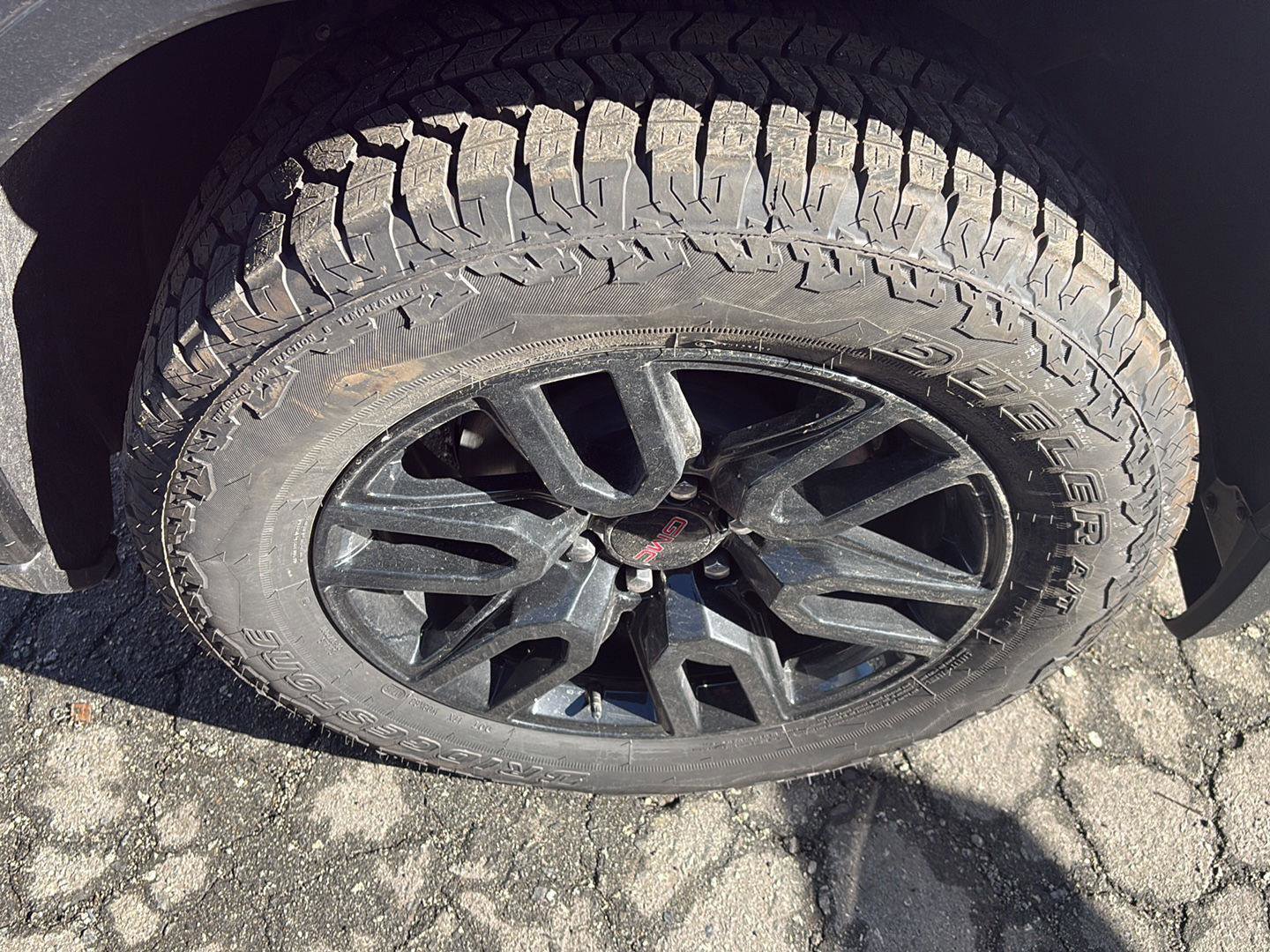 Used 2025 GMC Sierra 1500 Elevation w/ X31 Off-Road Package image 28