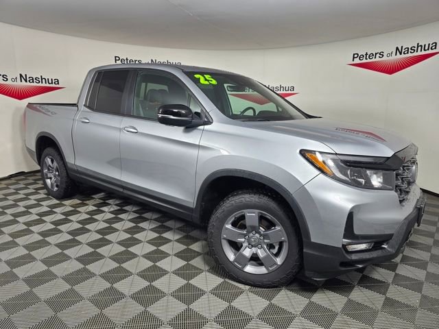 Certified 2025 Honda Ridgeline TrailSport image 1