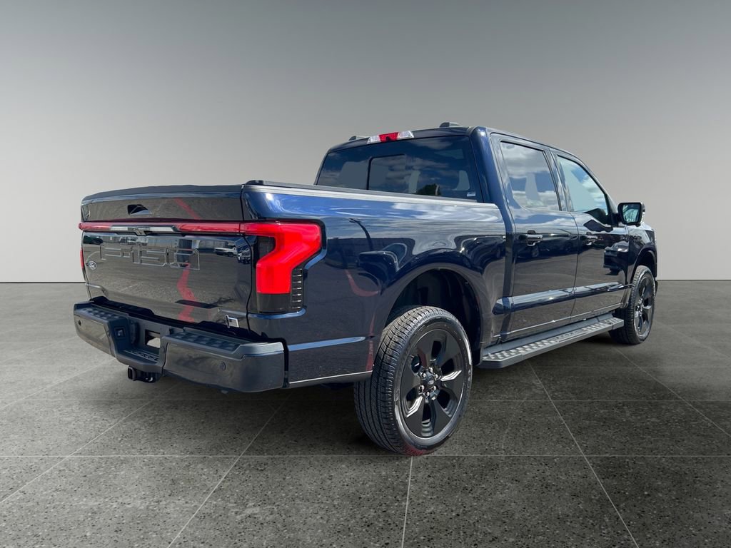 Used 2025 Ford F150 Lightning Platinum w/ Dark Elements Package AWD/4WD image 10