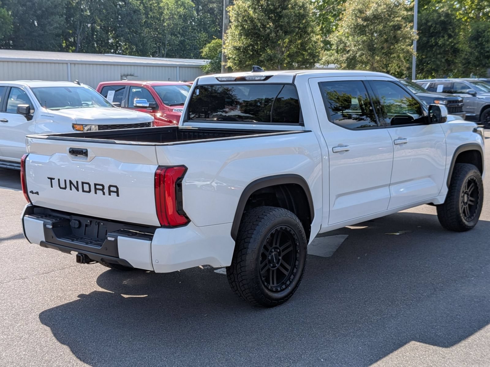Used 2023 Toyota Tundra SR5 w/ SR5 Convenience Package AWD/4WD image 3