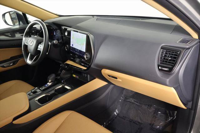 Certified 2026 Lexus NX 350h AWD w/ Accessory Package (2T) image 9