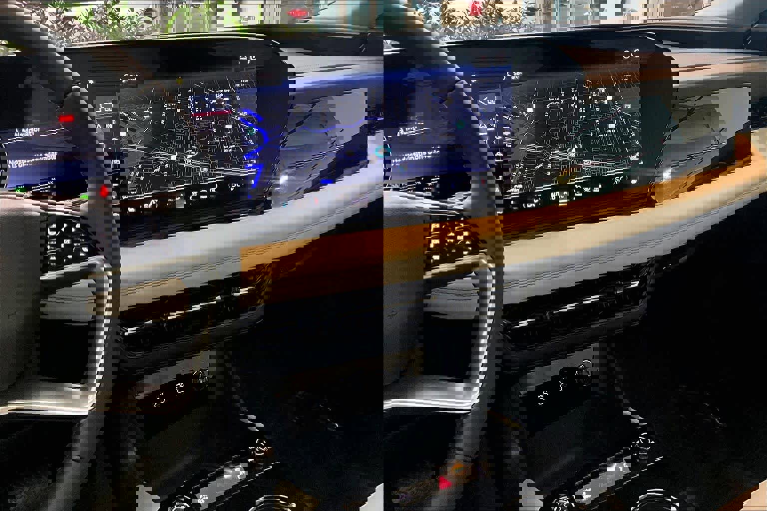 Certified 2025 Audi A6 e-tron Premium w/ Ultra Package image 7