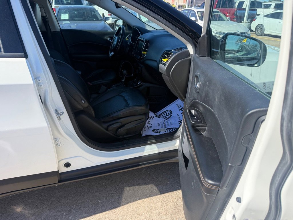 Used 2021 Jeep Compass Limited image 4