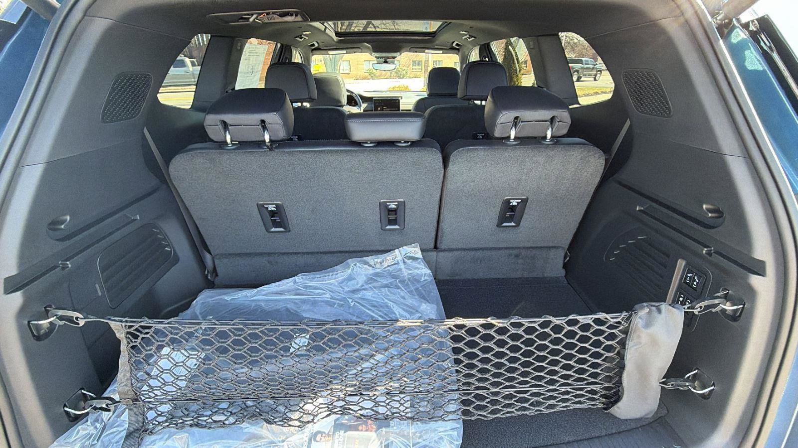 New 2026 GMC Acadia Denali w/ Super Cruise Package image 11