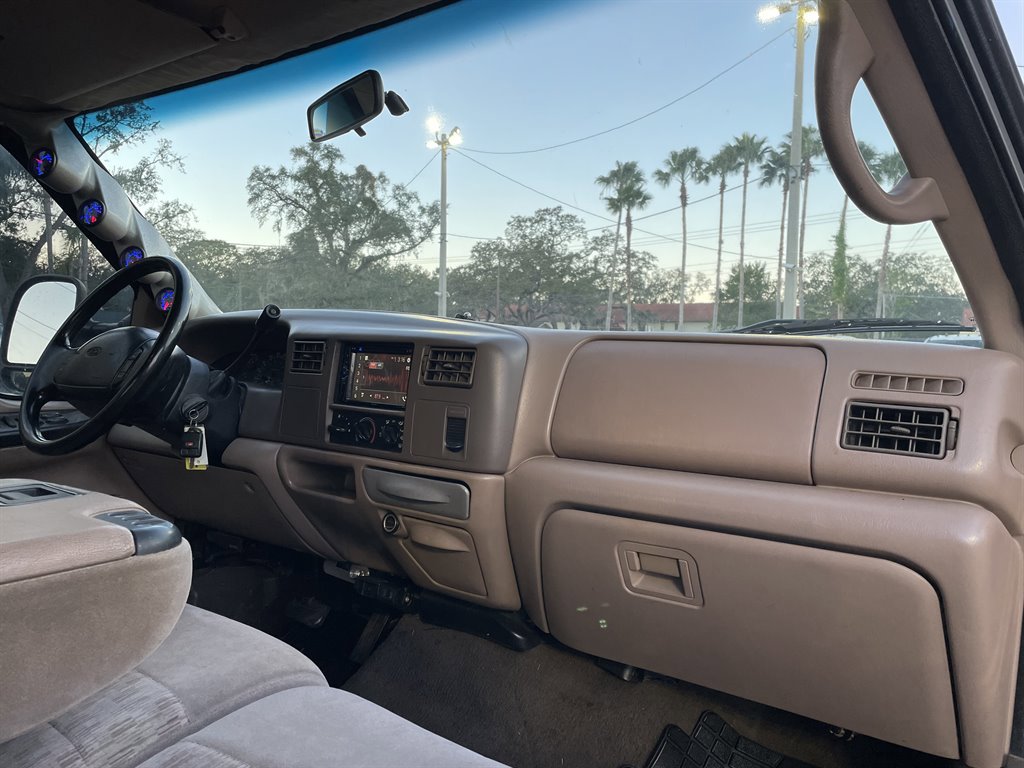 Used 1999 Ford F250 XL image 14