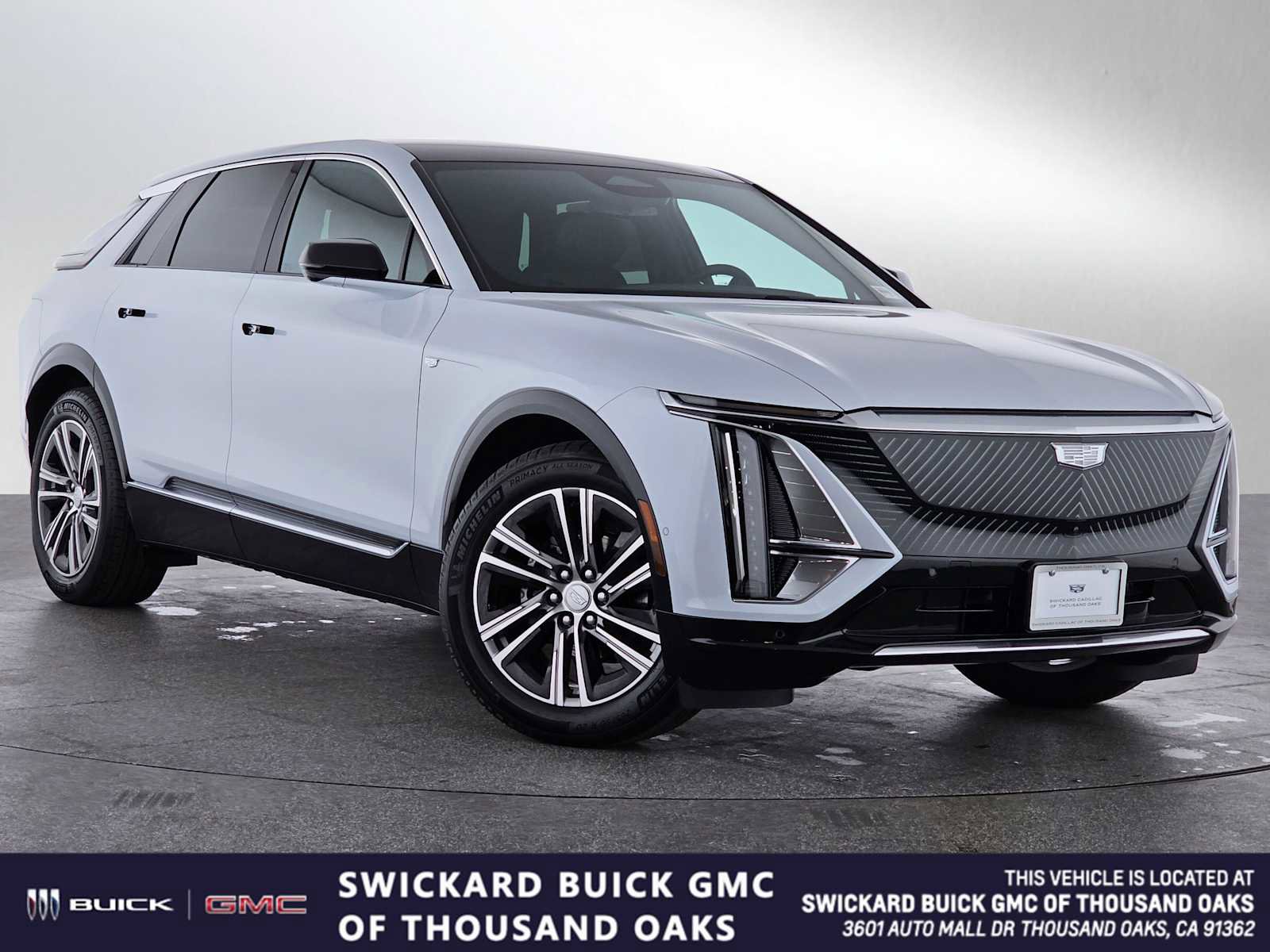 New 2026 Cadillac Lyriq Luxury image 1