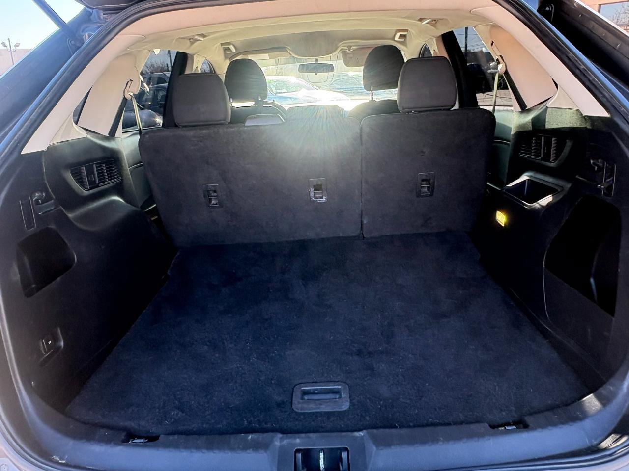 Used 2016 Ford Edge SE FWD image 35