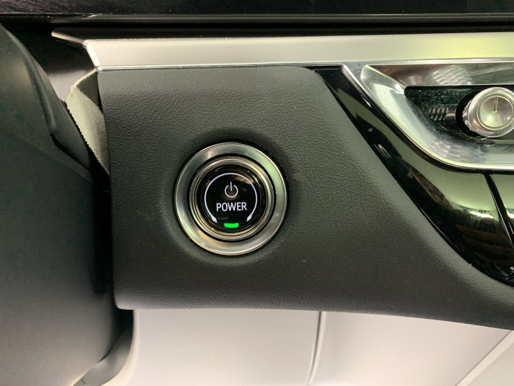 Used 2024 Cadillac Lyriq Luxury RWD image 17