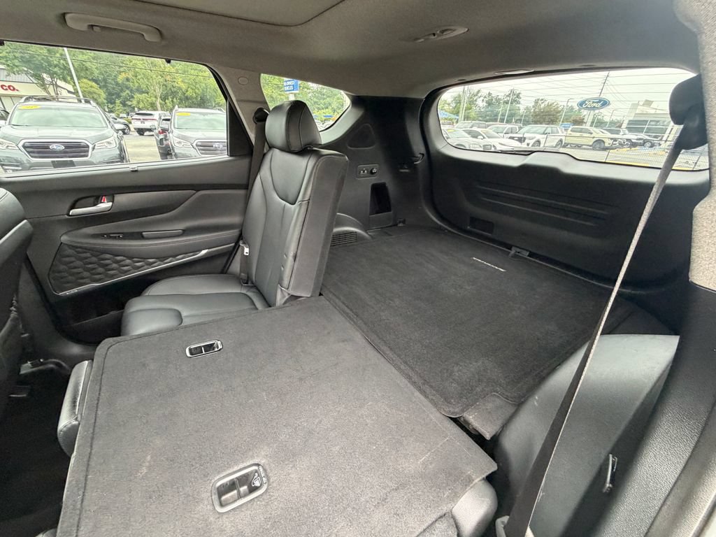 Used 2019 Hyundai Santa Fe AWD image 35