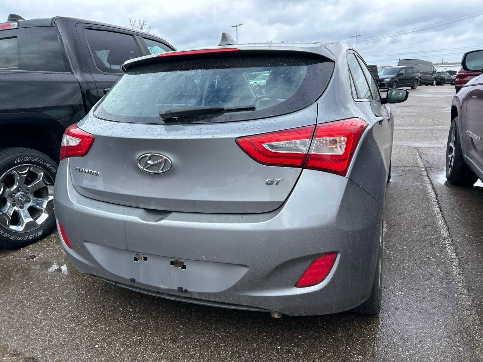 Used 2014 Hyundai Elantra GT w/ Option Group 02 image 11