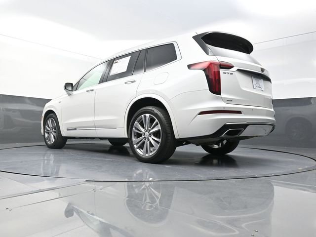 Used 2023 Cadillac XT6 Premium Luxury image 23