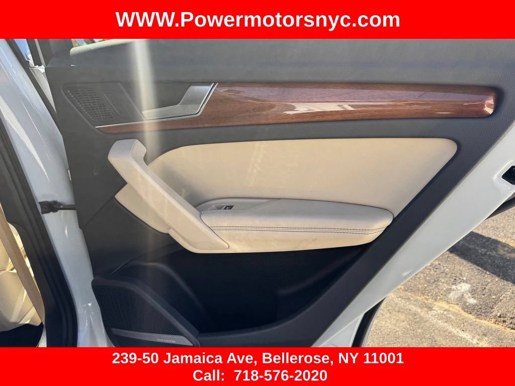 Used 2021 Audi Q5 2.0T Premium Plus w/ Premium Plus Package AWD/4WD image 30