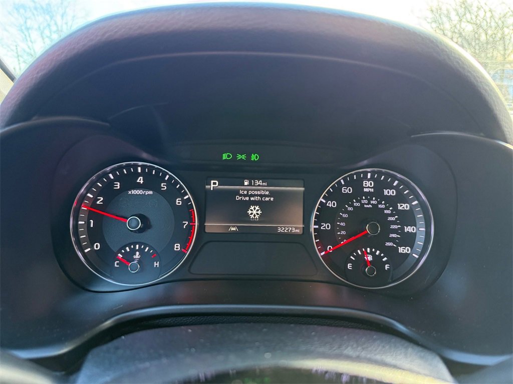 Used 2024 Kia Forte GT-Line w/ GT-Line Premium Package image 16