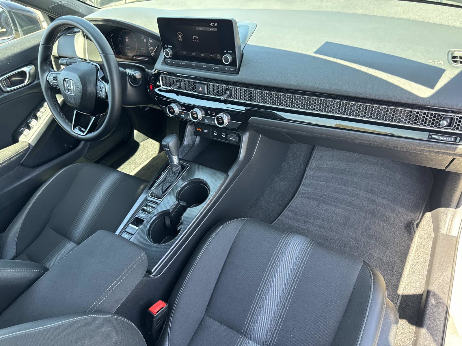 Certified 2025 Honda Civic Sport image 33