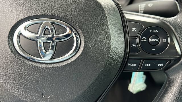 Used 2023 Toyota Corolla LE FWD image 20