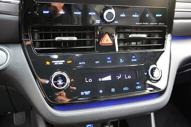 Certified 2022 Hyundai Ioniq Limited image 28