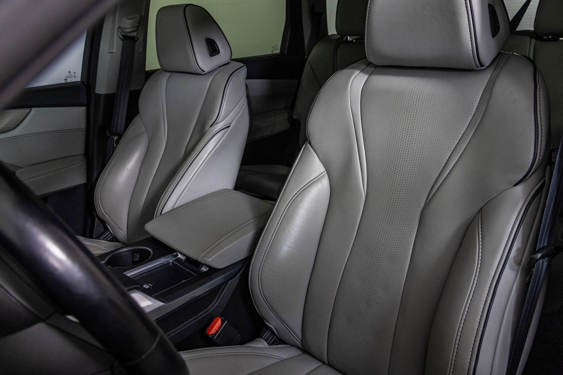 Used 2023 Acura MDX SH-AWD w/ Advance Package image 22