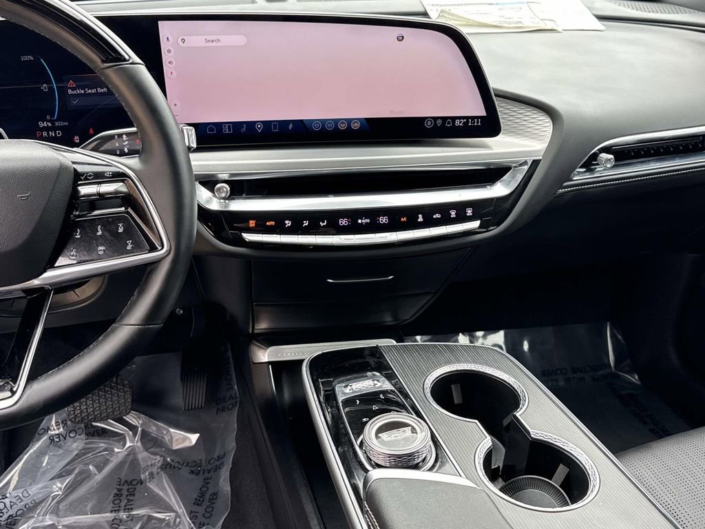 Used 2025 Cadillac Lyriq Luxury w/ LPO, Floor Liner Package image 9