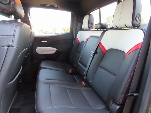 Used 2024 GMC Canyon AT4X w/ AT4X AEV Edition image 21