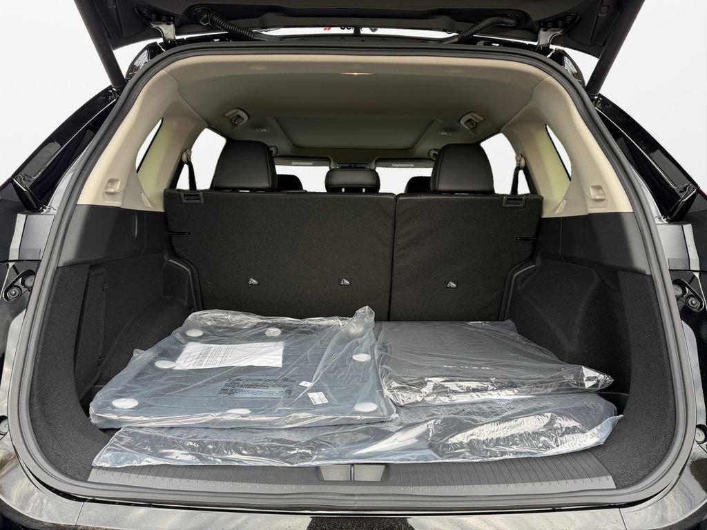 New 2026 Nissan Rogue Dark Armor image 18