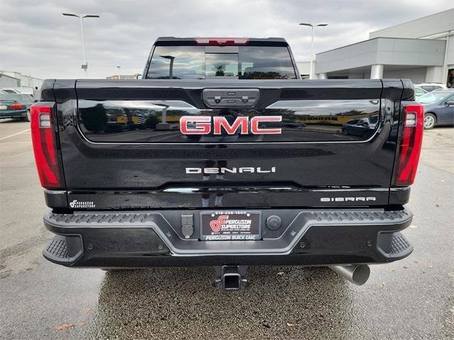 New 2026 GMC Sierra 2500 Denali w/ Denali Reserve Package image 4