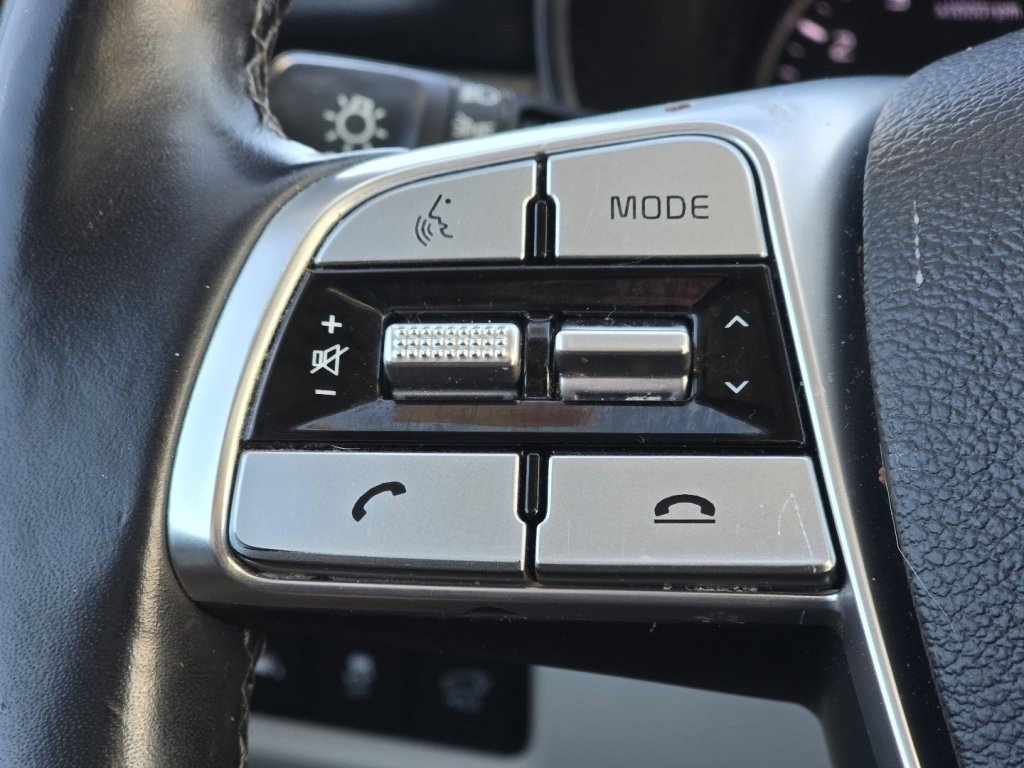 Used 2020 Kia Telluride SX w/ SX Prestige Package image 30